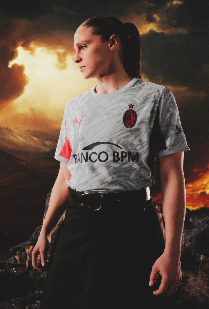 Nuova prima maglia AC Milan 2025-2026 PUMA (Fonte Milan)