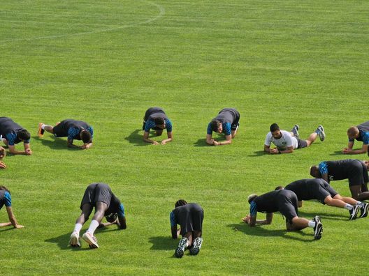 RILEGGI LIVE – Dimaro, DAY 9: focus su stretching e postura. Si allena anche Garcia - immagine 3