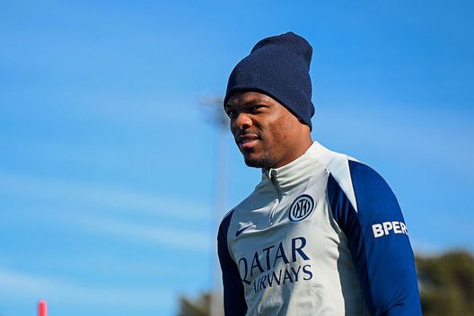 Sky – Inter, riecco Dumfries: domani contro il Bodo torna tra i convocati- immagine 2