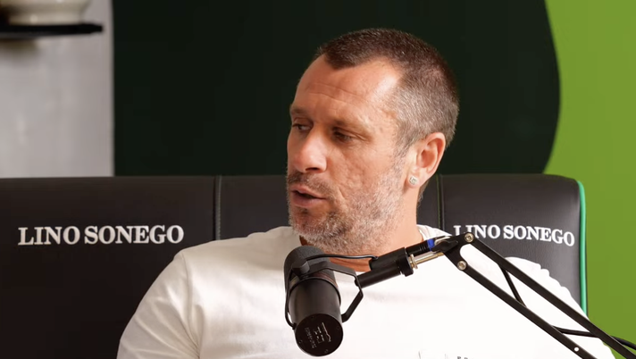 Cassano: “Eto’o come Ronaldo ed Henry, all’Inter non mi è piaciuto: non avrei mai accettato…” Cassano: “Eto’o come Ronaldo ed Henry, all’Inter non mi è piaciuto: non avrei mai accettato…” - immagine 1