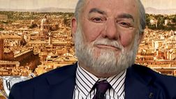 Giusti imita ADL: “Patti Smith ha gufato il Napoli! La scroccona la mando in curva”