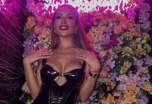 La moglie di Lautaro Martinez sui social: “Ecco perché mi pesa quando lui è in viaggio” - immagine 1