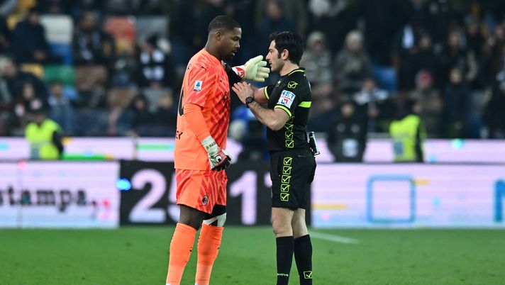 Mike Maignan Mike Maignan