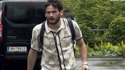 Kvara è pronto per l’Europeo: il suo arrivo in nazionale con un super look!