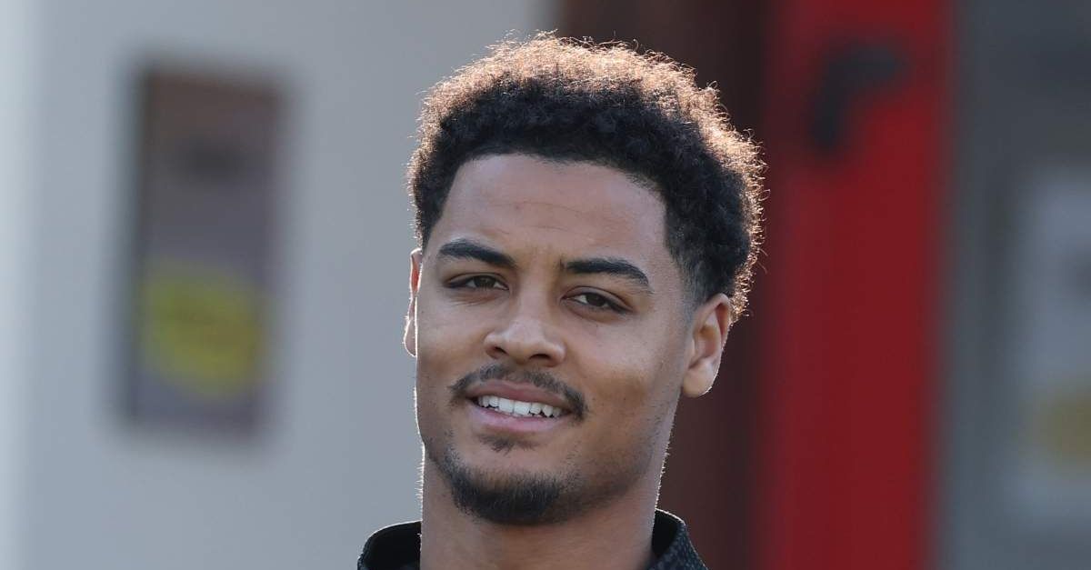 verso cagliari milan allegri conferma de winter in difesa e nkunku davanti da Pianetamilan.it verso cagliari milan allegri conferma de winter in difesa e nkunku davanti