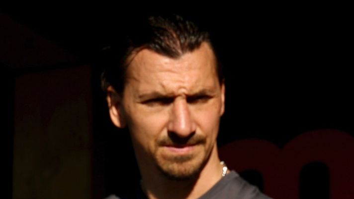 Tradizione rispettata! Per il compleanno Ibrahimovic si è regalato una Ferrari | FOTO