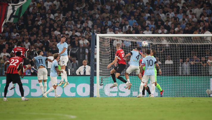 Sky o Dazn? Ecco dove seguire Milan-Lazio, il big match in programma alle 20:45 - immagine 1