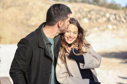Debutto su Canale 5 per la Serie ‘La notte nel cuore’- immagine 3