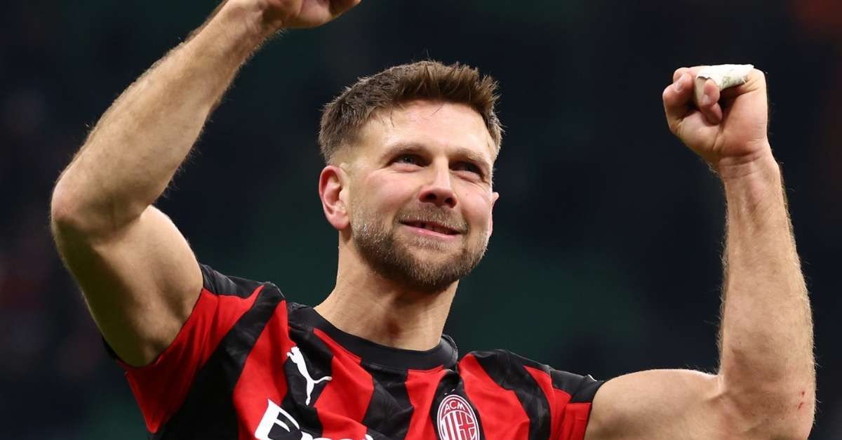 Fullkrug ride: “Il dito? E’ rotto, è quel che è. Allegri ci dice continuamente …” Fullkrug ride: “Il dito? E’ rotto, è quel che è. Allegri ci dice continuamente …”