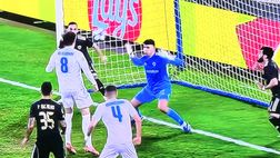 Napoli-Qarabag 1-0, gli azzurri finalmente la sbloccano: ci pensa McTominay! VIDEO