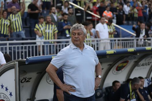 Mircea Lucescu, ct della Romania (GettyImages) Calcio in lutto: Mircea Lucescu è morto all’età di ottanta anni- immagine 2