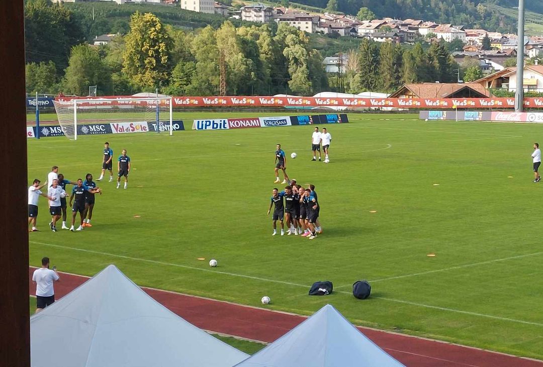 GALLERY Alcuni azzurri “deridono” i compagni per l’esercizio sbagliato - immagine 10