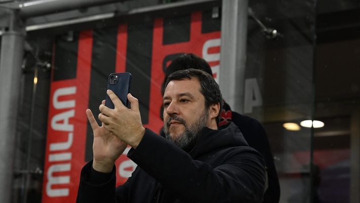 Salvini risponde a Sgarbi: 'Milan e Inter hanno bisogno di un nuovo stadio' (getty images)