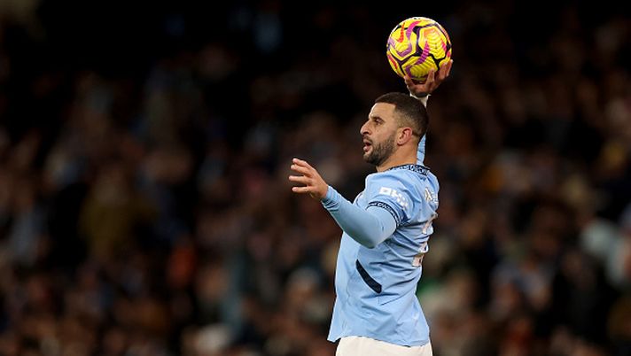 MANCHESTER, ENGLAND - JANUARY 04:  Kyle Walker of Manchester City during the Premier League match between Manchester City FC and West Ham United FC at Etihad Stadium on January 04, 2025 in Manchester, England. (Photo by Carl Recine/Getty Images)  Kyle Walker? Niente è impossibile, vediamo… - immagine 1