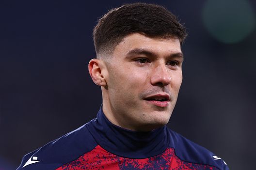 BOLOGNA, ITALY - FEBRUARY 01: Nicolò Cambiaghi of Bologna FC looks on before the Serie A match between Bologna and Como at Stadio Renato Dall'Ara on February 01, 2025 in Bologna, Italy. (Photo by Luca Amedeo Bizzarri/Getty Images)Sei tornato e sei tornato al gol... 'Siamo molto contenti. Una grande vittoria'