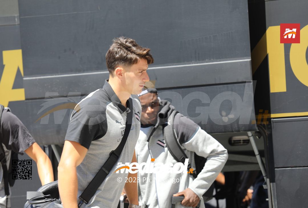 FOTO Palermo, l’arrivo della squadra di Corini in ritiro (GALLERY) - immagine 31