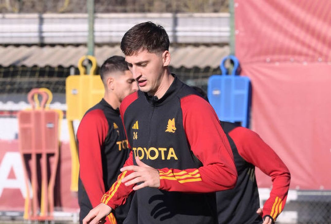 Roma, la sfida al Napoli si avvicina. A Trigoria torna Cristante – FOTO GALLERY - immagine 29