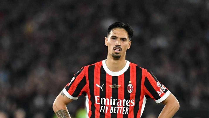 Calciomercato Milan, pronti sacrifici? Chi parte, chi è in bilico. Reijnders ...
