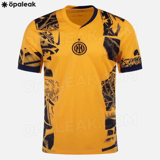 Inter, ecco come saranno le tre maglie per la stagione 24/25: tutte le immagini- immagine 4