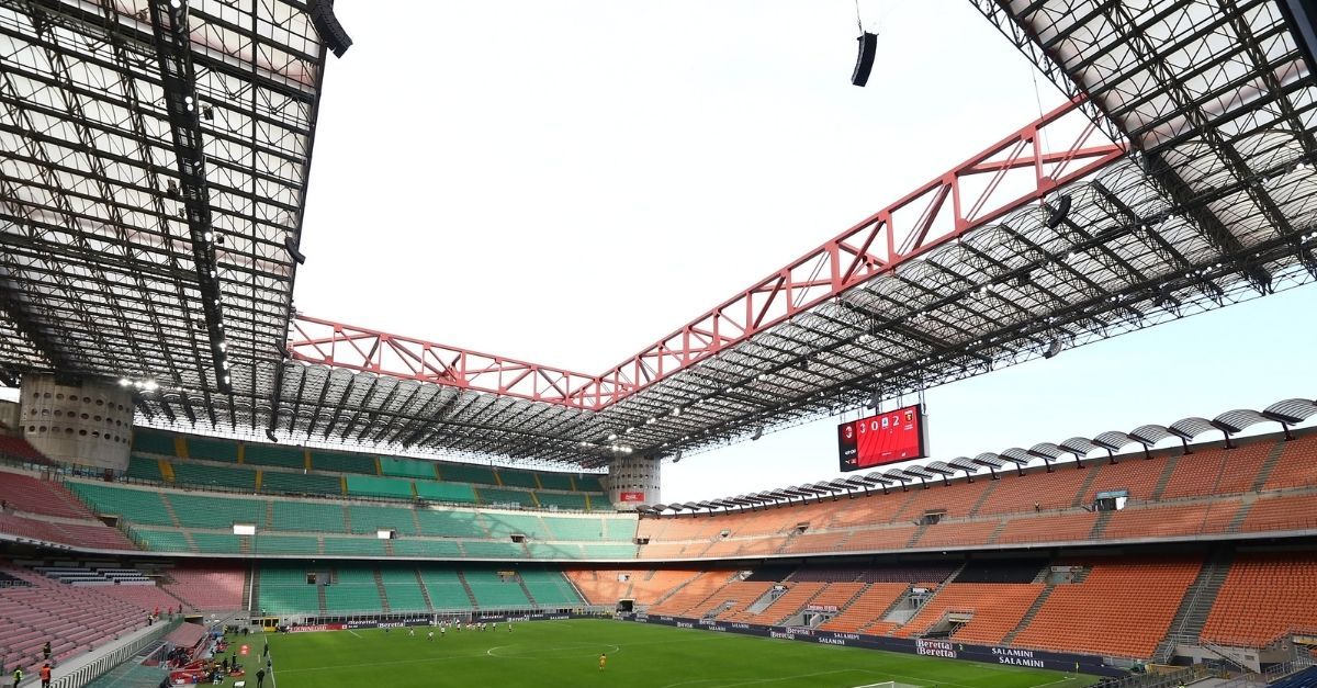 Inter Milan, incombono le condizioni meteo: l’ultima volta accadde nel 2013. Di cosa si tratta Inter Milan, incombono le condizioni meteo: l’ultima volta accadde nel 2013. Di cosa si tratta