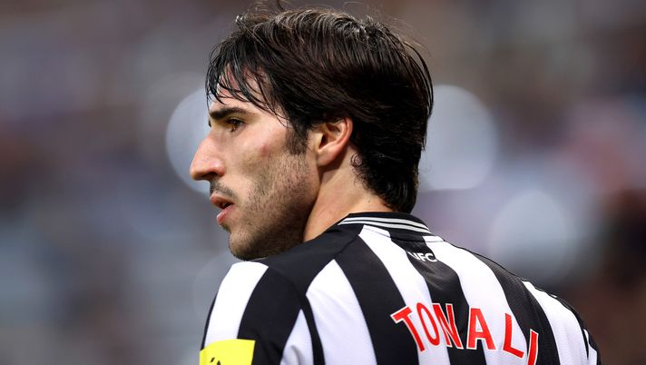 Tonali saluta il calcio giocato, tornerà ad agosto 2024. Il comunicato del Newcastle - immagine 1