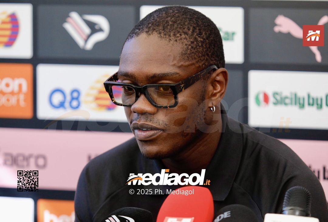 FOTO, Emanuel Gyasi incontra i giornalisti - immagine 7