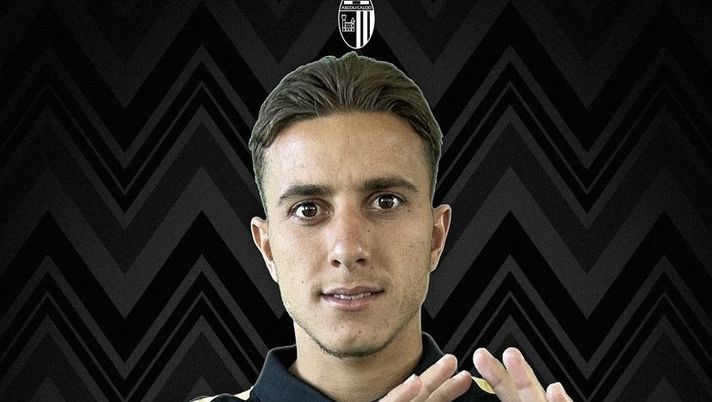 Ascoli, ufficiale: l’ex Palermo Silipo è un nuovo giocatore bianconero  Ascoli, ufficiale: l’ex Palermo Silipo è un nuovo giocatore bianconero - immagine 1
