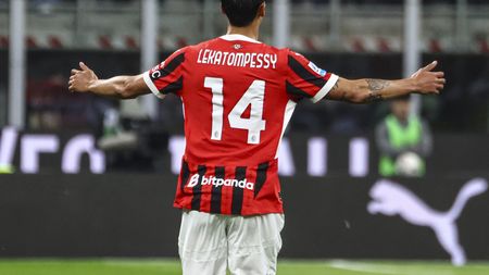 MILAN, ITALY - MAY 09: Tijjani Reijnders of AC Milan (wearing his mother's surname for Mother's Day in Italy) looks on during the Serie A match between AC Milan and Bologna at Stadio Giuseppe Meazza on May 09, 2025 in Milan, Italy. (Photo by Giuseppe Cottini/AC Milan via Getty Images)