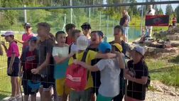 VIDEO Palermo, a Ronzone cori “Brunori is on fire” e “chi non salta è del Catania”