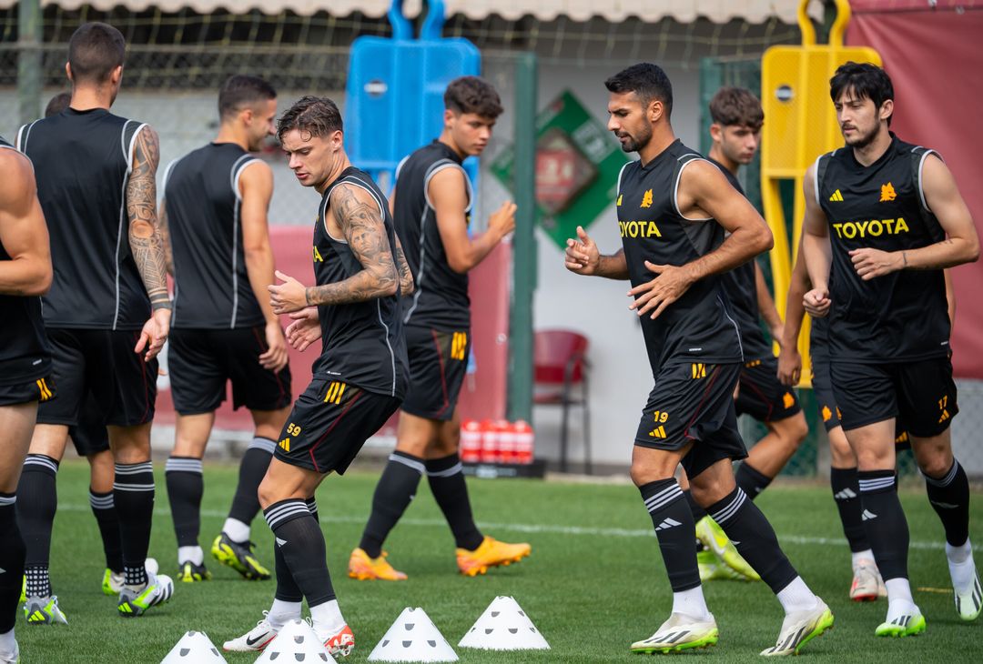 Roma, l’allenamento a Trigoria a due giorni dall’Empoli – FOTO GALLERY - immagine 15