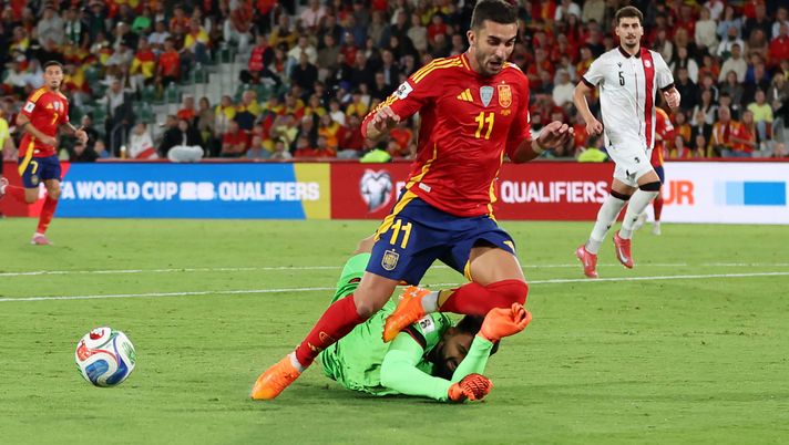 Ferran Torres lascia la Nazionale, Dani Olmo ko: emergenza in casa Spagna - immagine 1