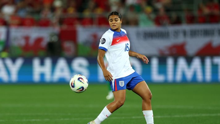 Inghilterra Jess Carter