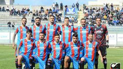 Catania, contratto professionistico per 8 calciatori