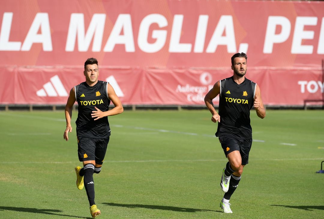 La Roma prosegue la preparazione a Trigoria: Matic e Dybala a parte – FOTO GALLERY - immagine 31