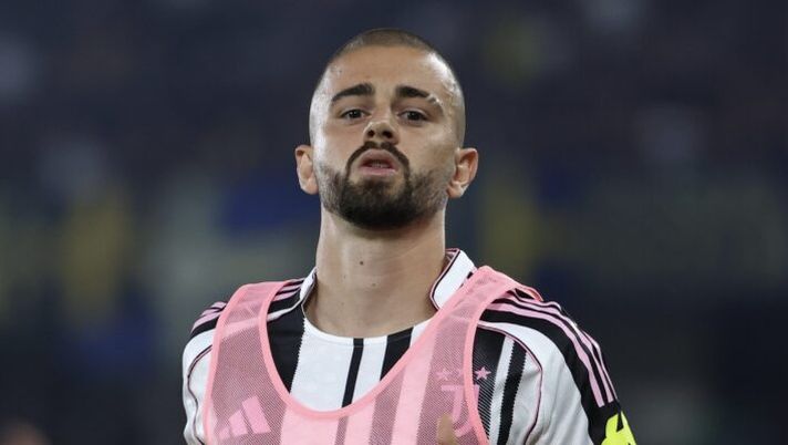 Ct Kosovo: “Zhegrova alto livello ma non gioca da gennaio! Era stanco, dobbiamo gestirlo così” - immagine 1