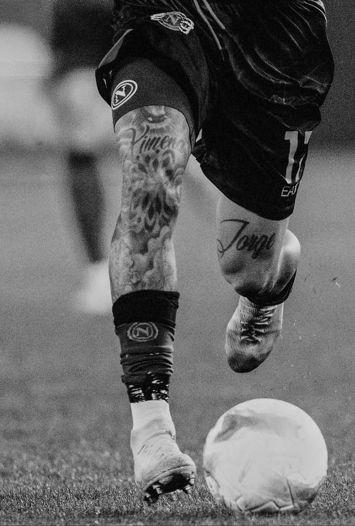 “Sweat over glory”, il Napoli celebra la vittoria contro il Lecce – GALLERY - immagine 11