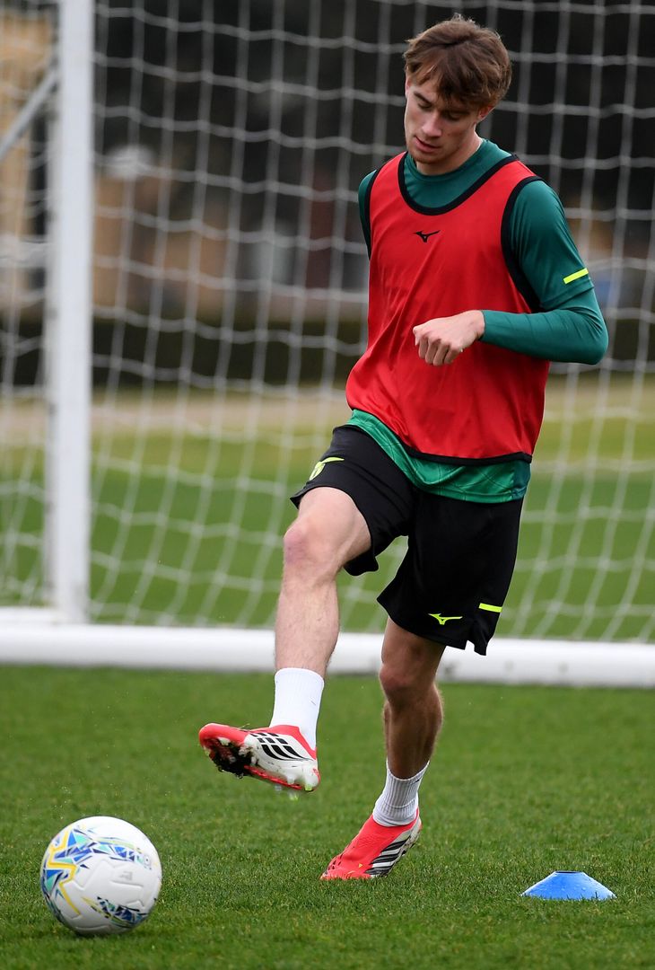 Lazio, dopo la Juve il ritiro a Coverciano: le immagini dell’allenamento – GALLERY - immagine 32