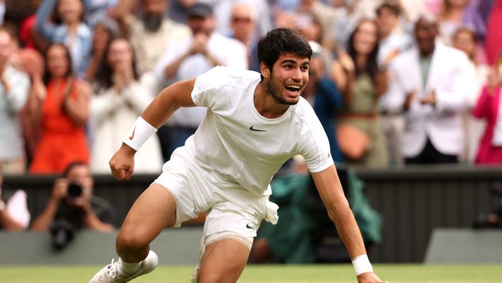 Getty Images Alcaraz trionfa contro Djokovic nella finale di Wimbledon. Dybala: “Che partita!” - immagine 1