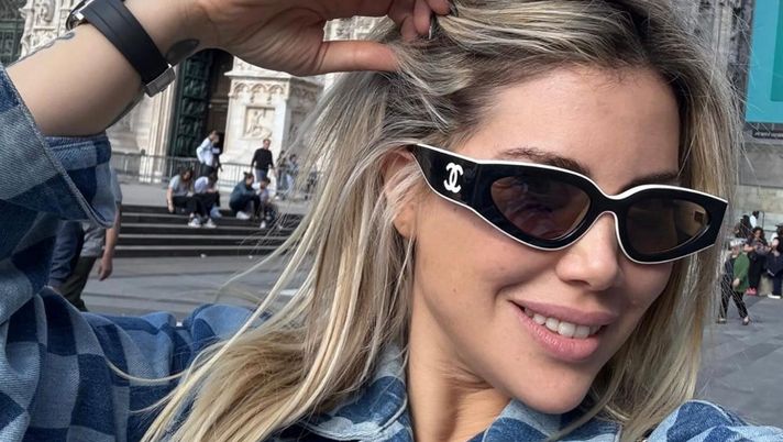Wanda Nara è a Milano per l’udienza di divorzio, con Mauro Icardi c’è China Suarez Wanda Nara è a Milano per l’udienza di divorzio, con Mauro Icardi c’è China Suarez - immagine 1