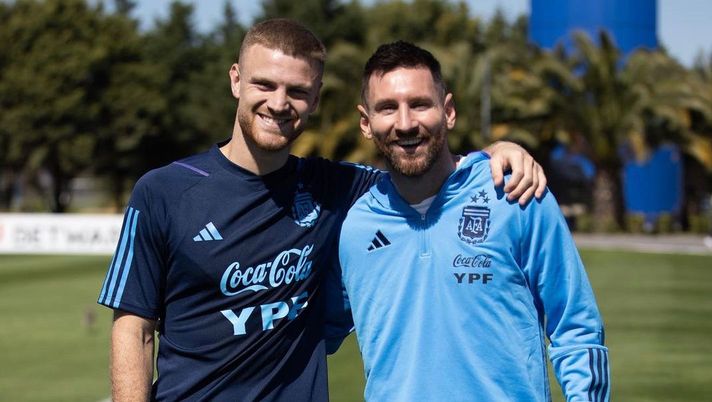 Beltran e il sogno relizzato con Messi. E qualche tifoso viola ci scherza su - immagine 1