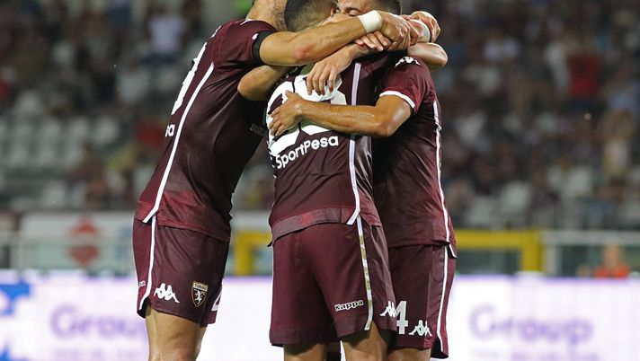Sport Calcio Tim CUP 2018-2019 TORINO-COSENZA
Nella foto:la festa del Toro Torino, la lista dei 25: giusto mix tra giovani ed esperti. E nessuno resta fuori - immagine 1