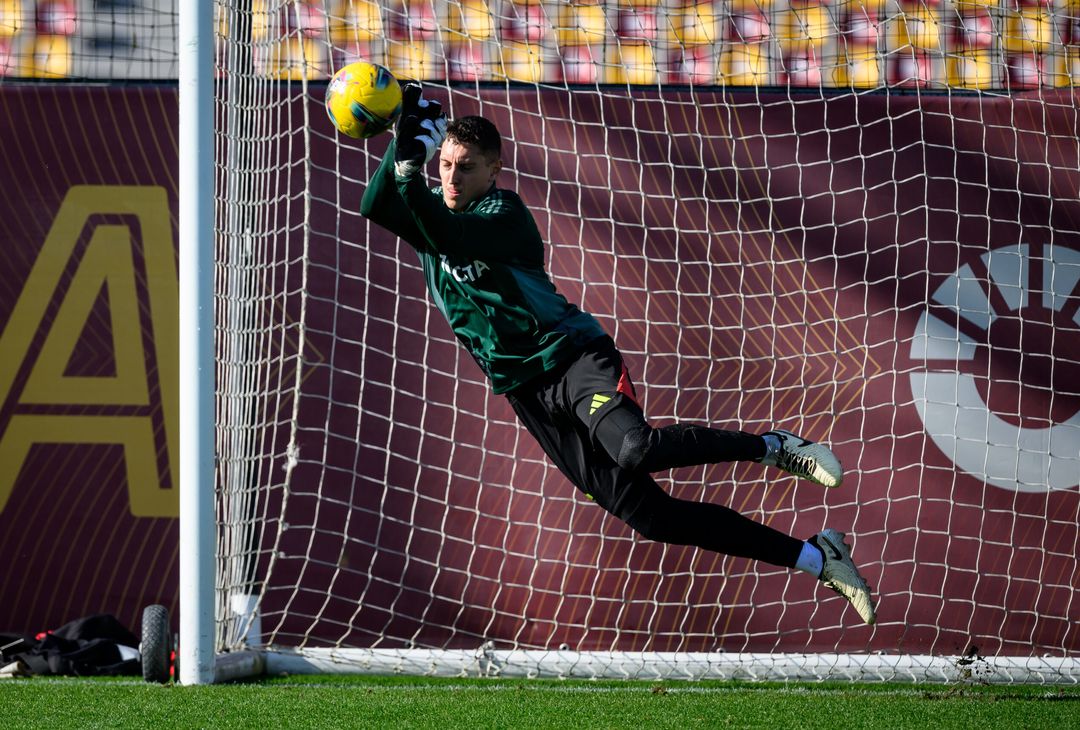 Trigoria, ripresa degli allenamenti dopo l’AZ Alkmaar – FOTO GALLERY - immagine 28