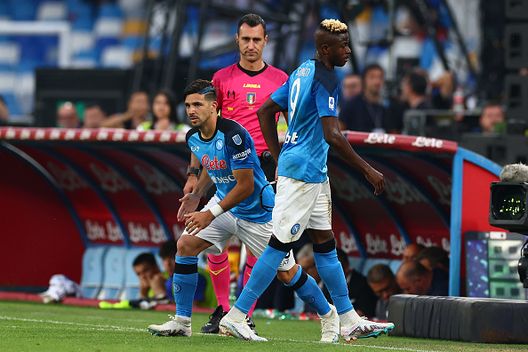 Victor Osimhen e Giovanni Simeone con la maglia del Napoli (Photo by Chris Brunskill/Getty Images) Osimhen e Simeone, una finestra su Napoli- immagine 2