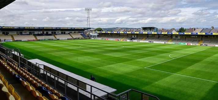 Inghilterra, squadra di sesta divisione sbaglia pullman e finisce in uno di… tifosi: il caso del Torquay Utd- immagine 2