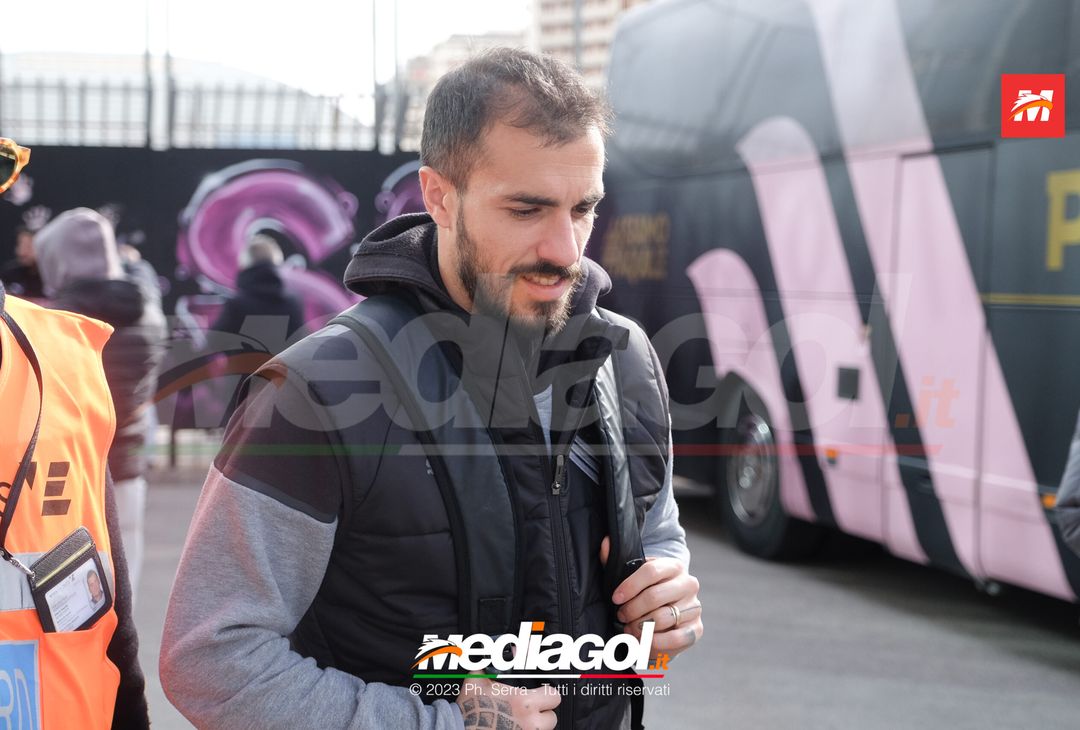 FOTO Como-Palermo, il Palermo in partenza dal ‘Renzo Barbera’ (GALLERY) - immagine 13