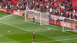 VIDEO VN – Ingresso da brividi per De Gea: la reazione dell’Old Trafford