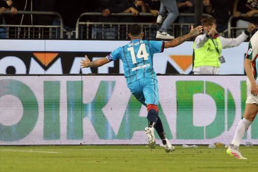 Getty Images Premio Puskas: anche Deiola in lizza tra Yamal e Rice. Gli undici candidati in gara - immagine 1