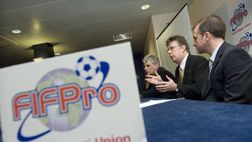 Troppi impegni stagionali, la Fifpro interviene con norme di sicurezza per i calciatori