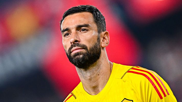 Getty Images Troppi gol presi: non è da Mou. Sul mercato già a Capodanno - immagine 1