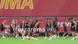Roma, rifinitura prima dello Sheriff: out Smalling e Pellegrini. Ok Aouar – VIDEO